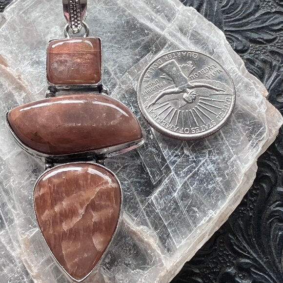 Peach Moonstone With Sunstone Crystal Pendant - Picture 9 of 9